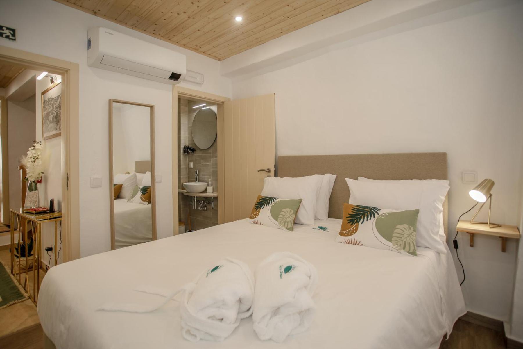 Obidos Patio House Bed & Breakfast Exterior foto